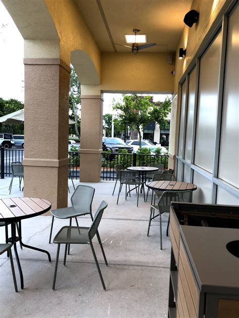 panera bread in naples florida.